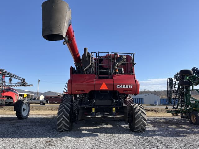Image of Case IH 8250 equipment image 3