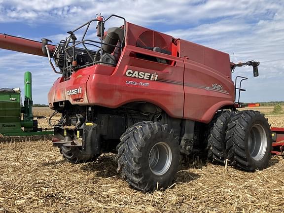 Image of Case IH 8250 equipment image 2