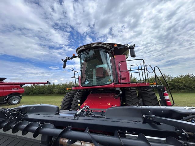 Image of Case IH 8250 equipment image 4