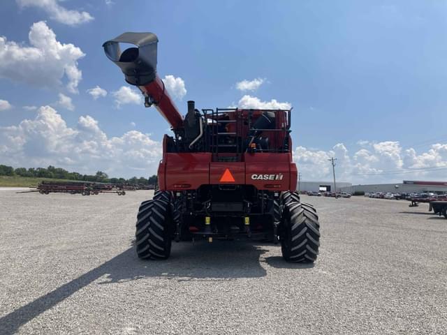 Image of Case IH 8250 equipment image 3