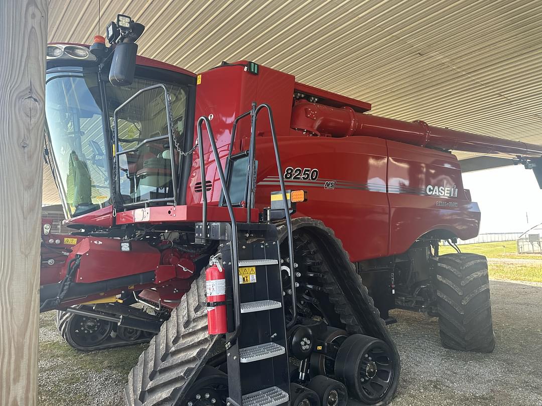 Image of Case IH 8250 Primary image