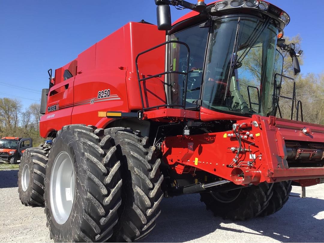 Image of Case IH 8250 Primary image