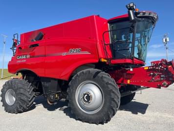 Main image Case IH 8250