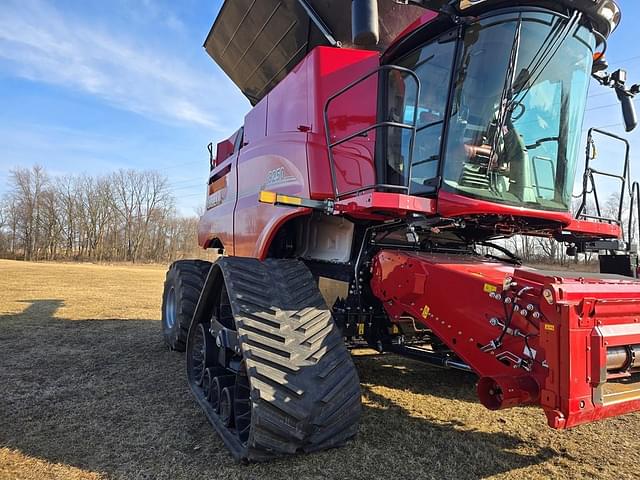 Image of Case IH 8250 equipment image 2