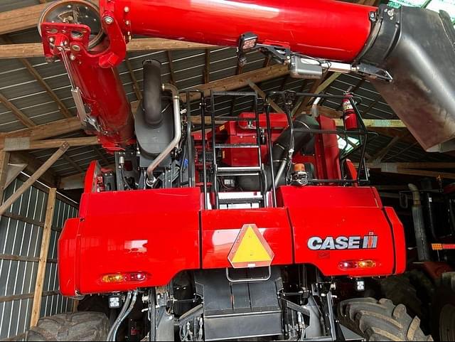 Image of Case IH 8250 equipment image 3