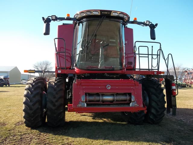 Image of Case IH 8250 equipment image 2