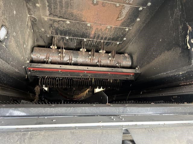 Image of Case IH 8250 equipment image 4