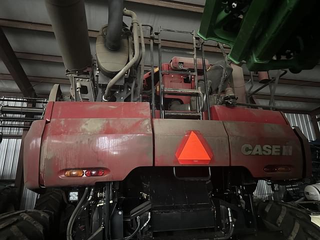 Image of Case IH 8250 equipment image 3