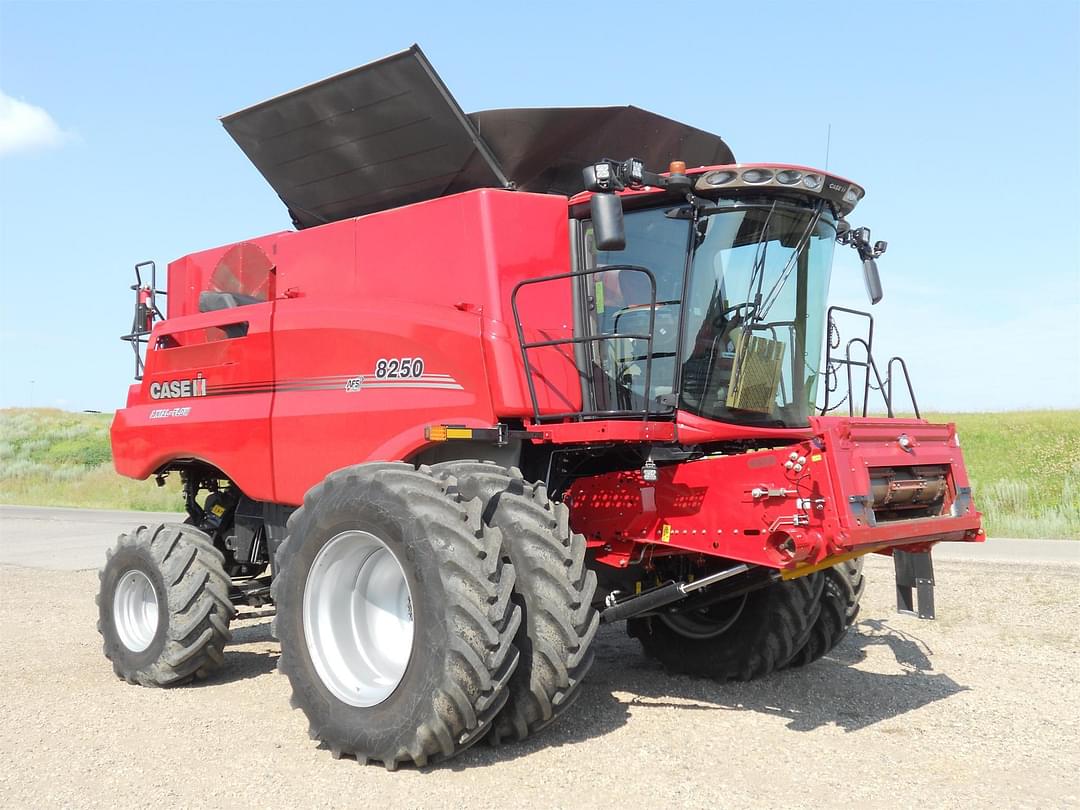 Image of Case IH 8250 Primary image