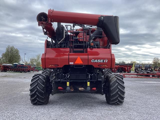 Image of Case IH 8250 equipment image 3