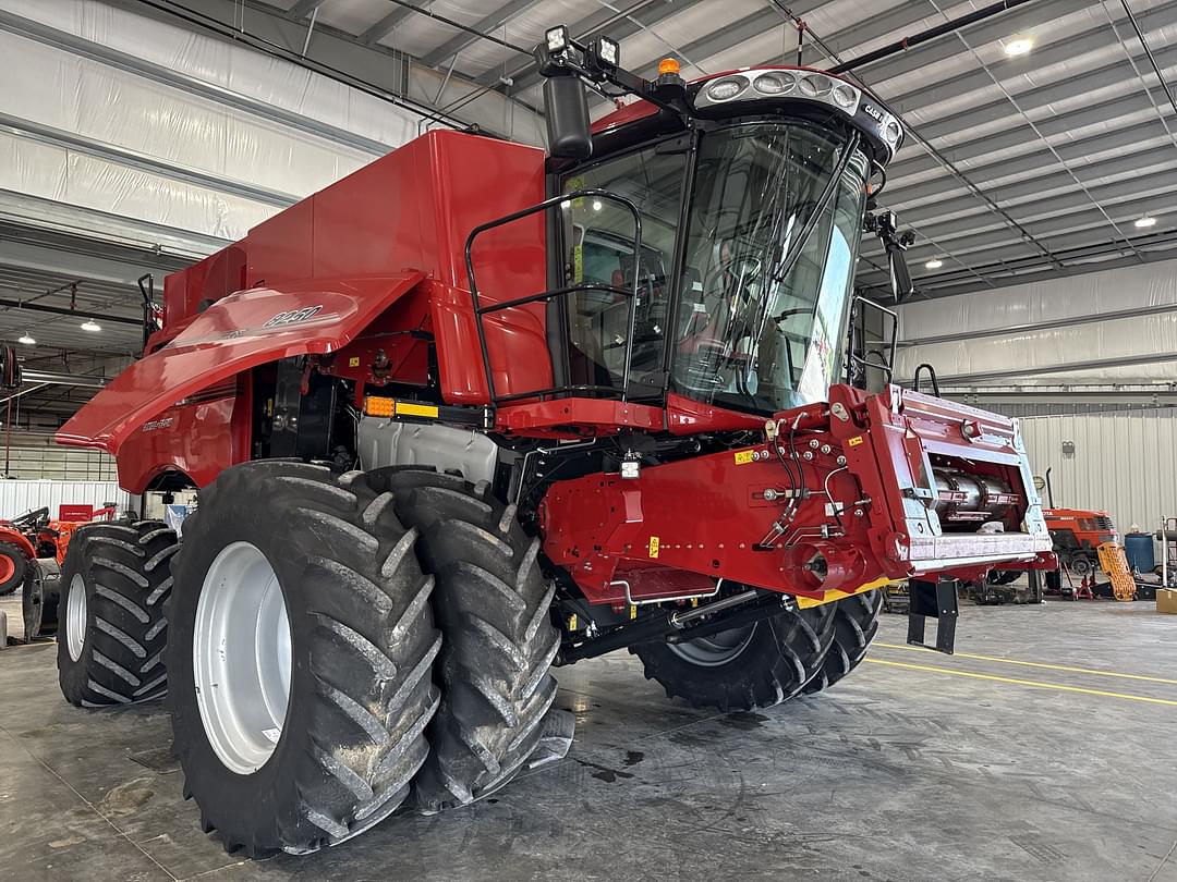 Image of Case IH 8250 Primary image