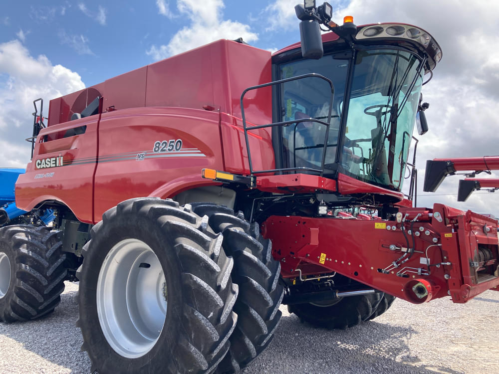 Image of Case IH 8250 Primary image