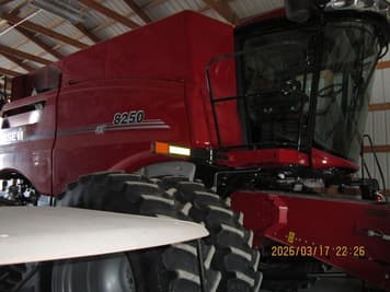 Main image Case IH 8250
