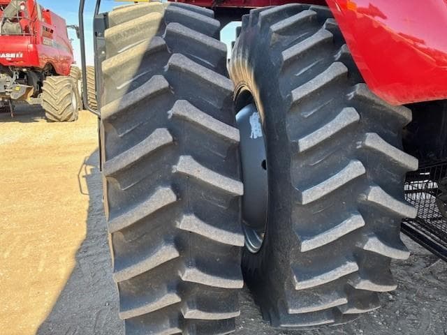 Image of Case IH 8250 equipment image 2