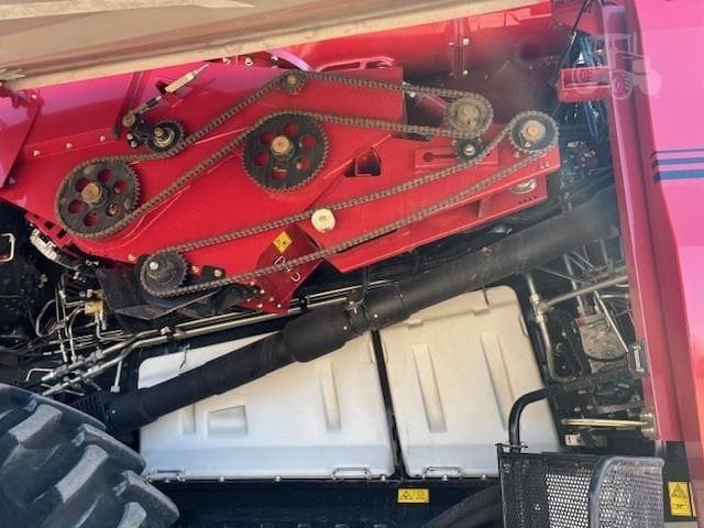 Image of Case IH 8250 equipment image 3