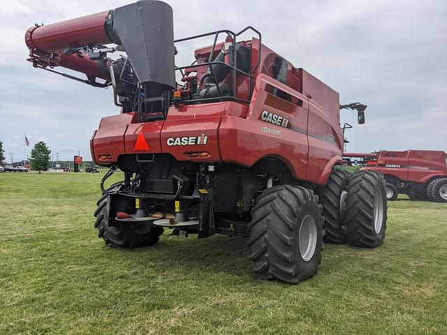 Image of Case IH 8250 equipment image 3