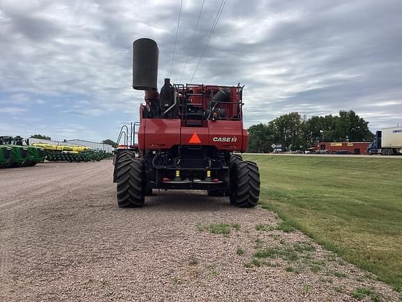 Image of Case IH 8250 equipment image 4