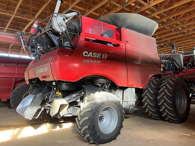 Image of Case IH 8250 equipment image 3