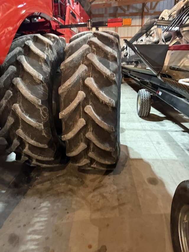 Image of Case IH 8250 equipment image 1