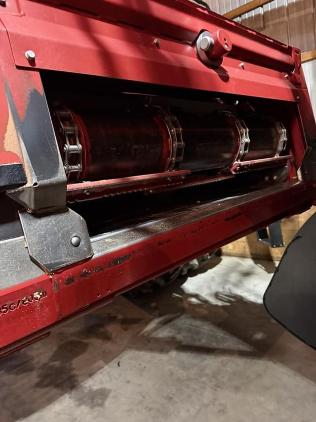 Image of Case IH 8250 equipment image 3