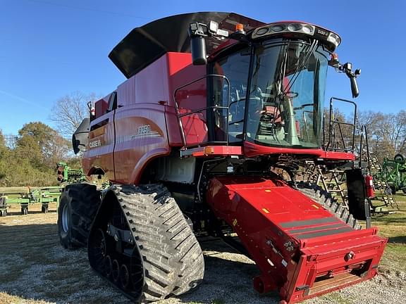 Image of Case IH 8250 equipment image 1