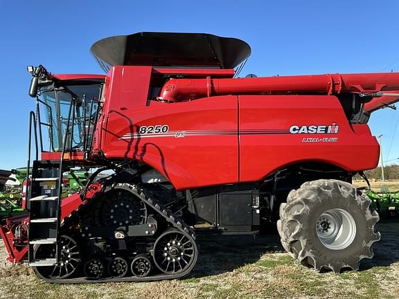 Image of Case IH 8250 equipment image 3