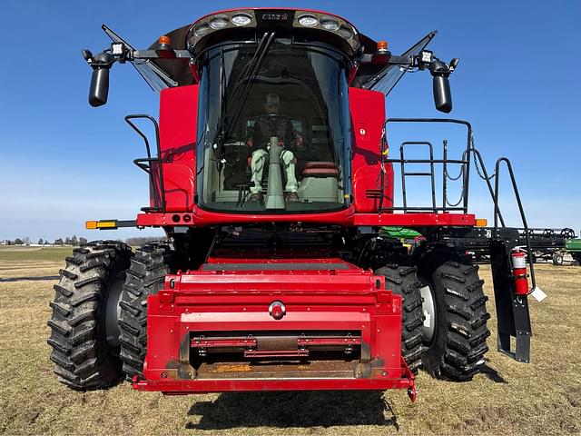 Image of Case IH 8250 equipment image 1