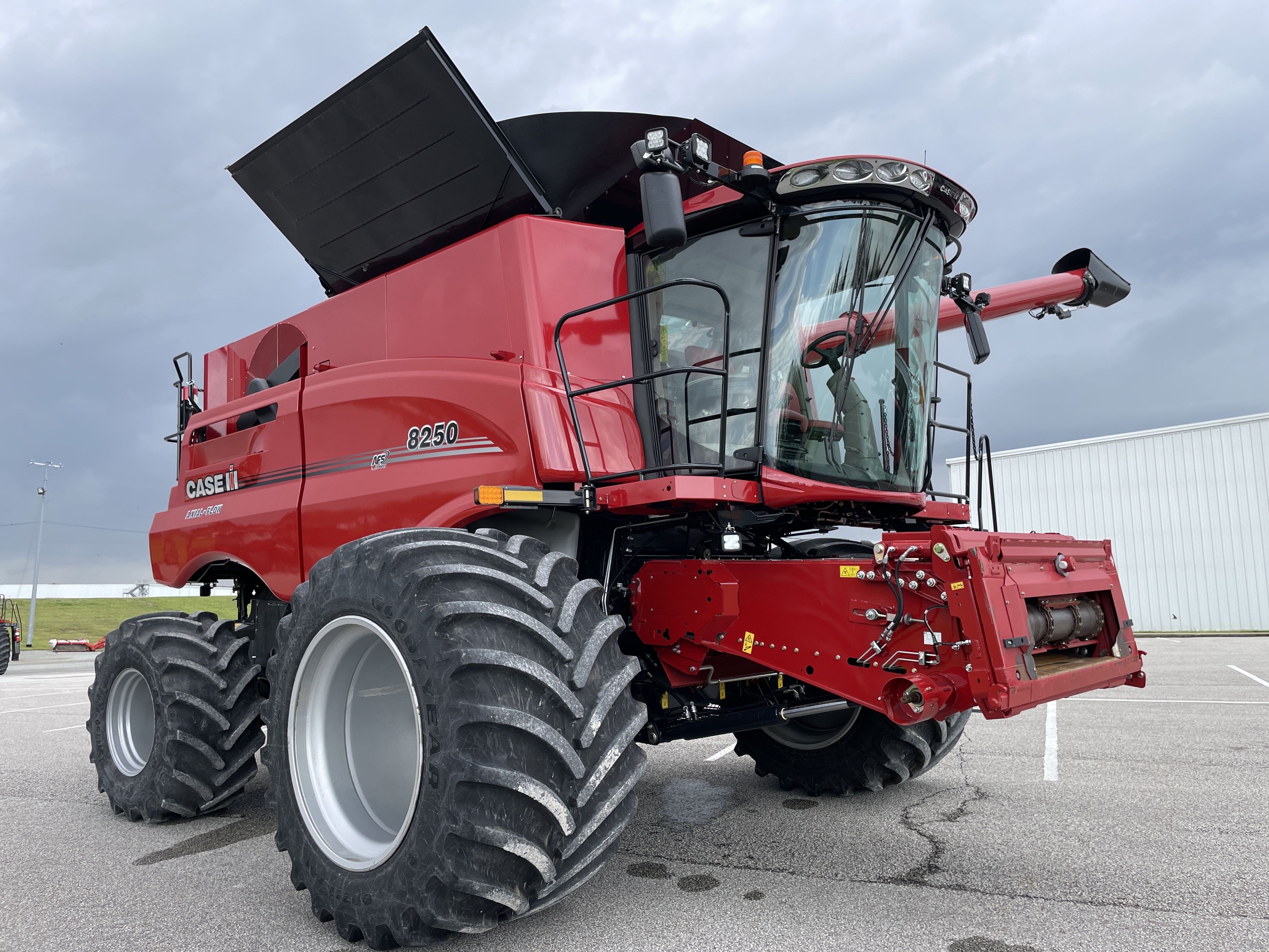 Main image Case IH 8250