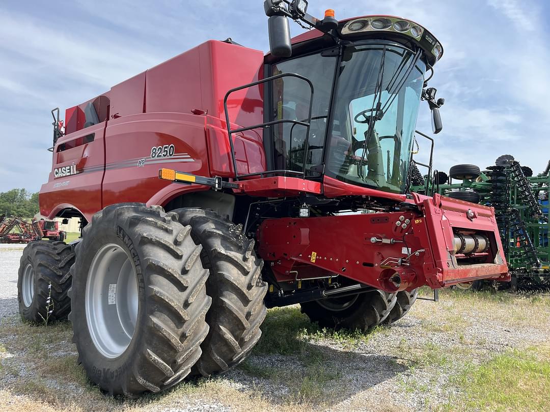 Image of Case IH 8250 Primary image