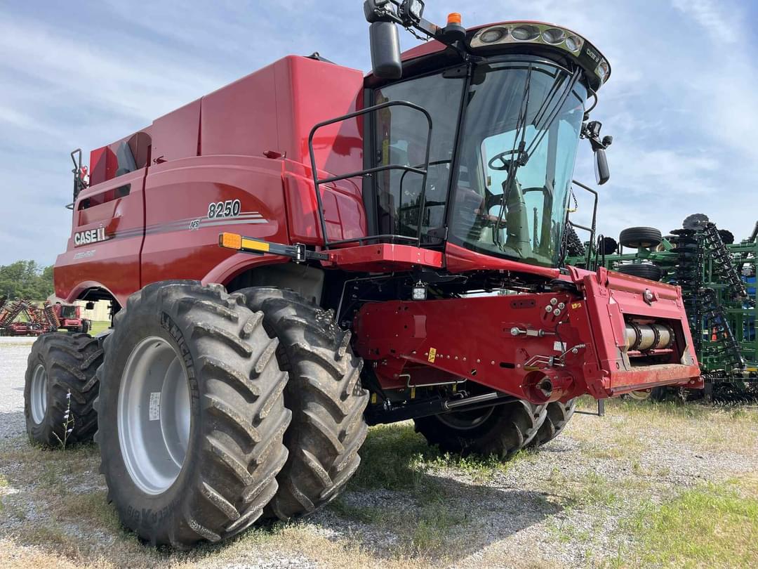 Image of Case IH 8250 Primary image