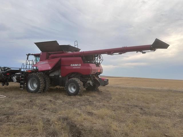 Image of Case IH 8250 equipment image 2