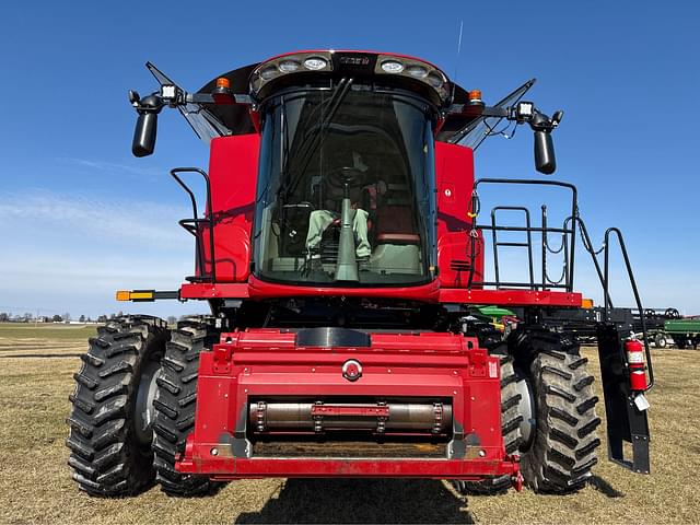 Image of Case IH 8250 equipment image 1