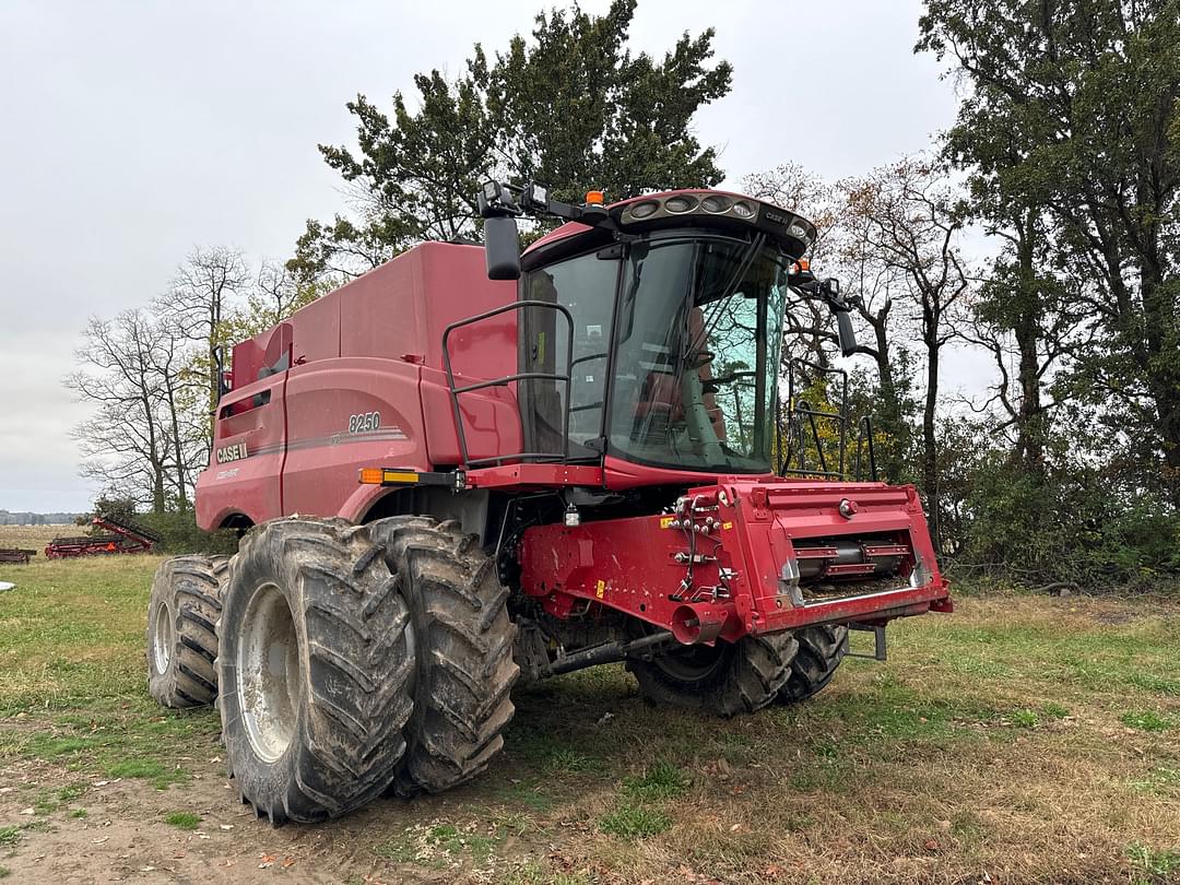 Image of Case IH 8250 Primary image