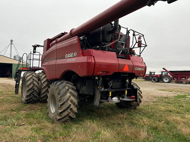 Image of Case IH 8250 equipment image 4