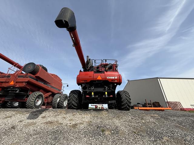 Image of Case IH 8250 equipment image 3
