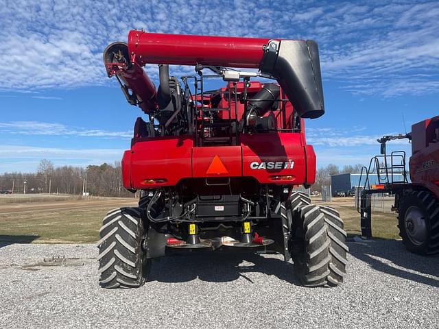 Image of Case IH 8250 equipment image 3