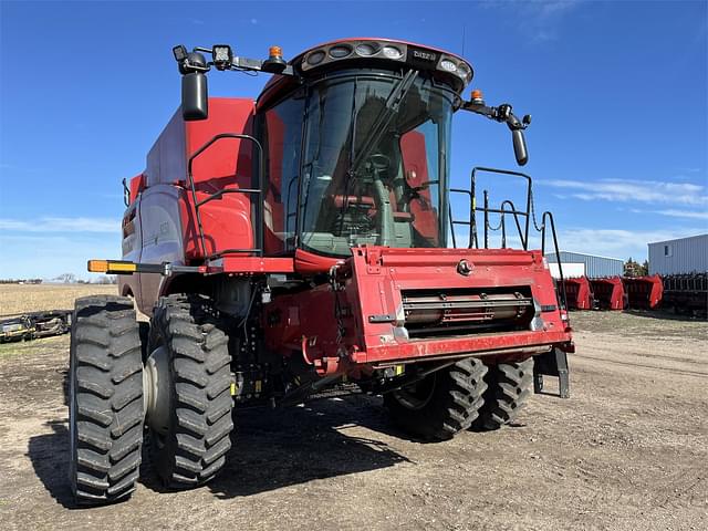 Image of Case IH 8250 equipment image 2