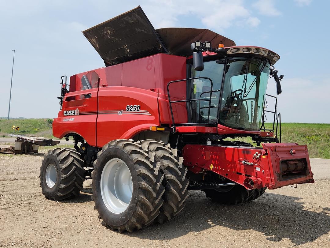 Image of Case IH 8250 Primary image