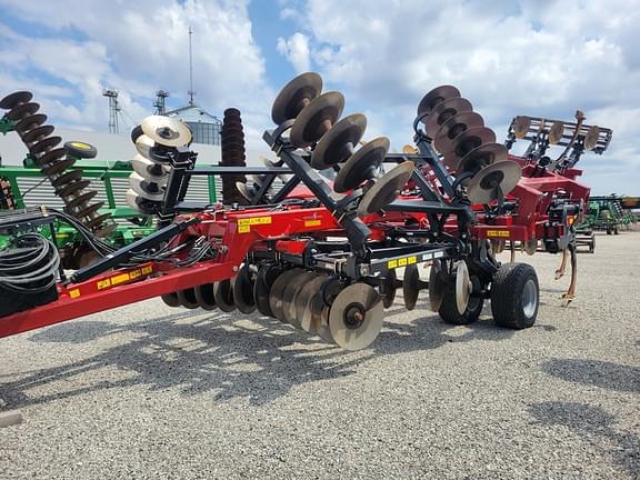 Image of Case IH Ecolo-Tiger 875 Primary image