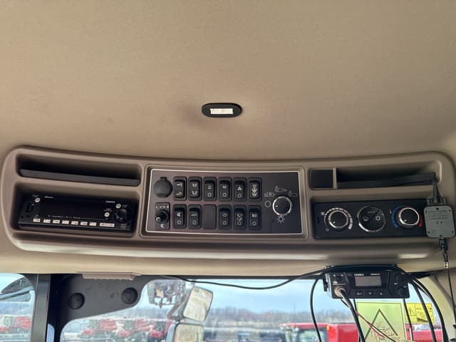 Image of Case IH 9250 equipment image 3