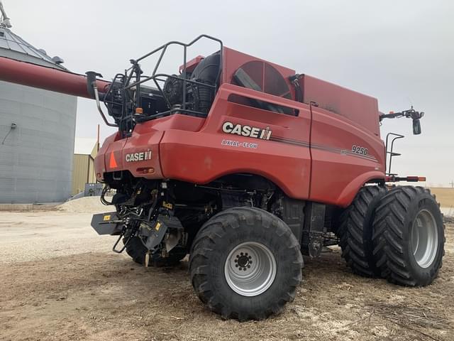 Image of Case IH 9250 equipment image 2