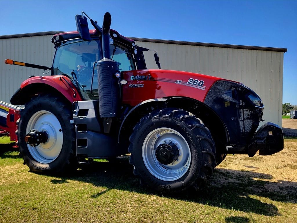 2023 Case IH Magnum 280 Equipment Image0