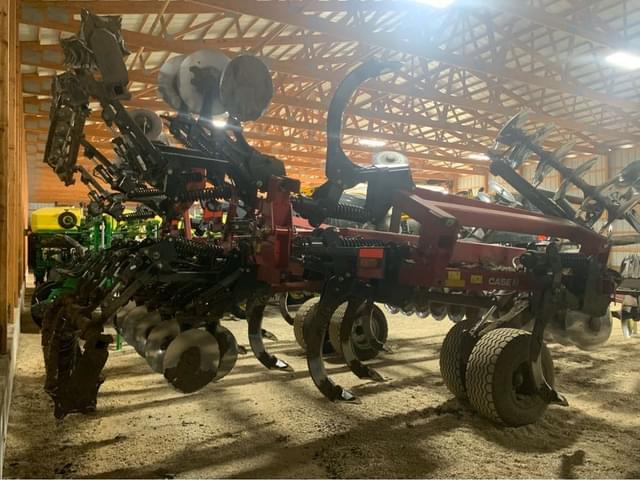 Image of Case IH Ecolo-Tiger 875 equipment image 2