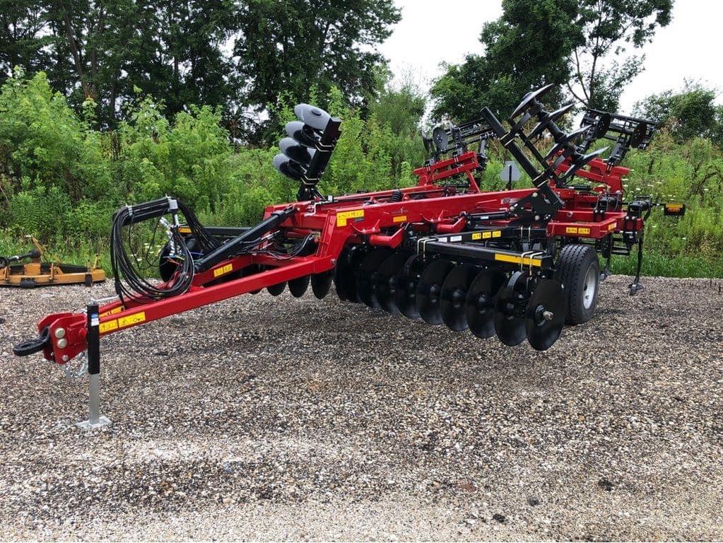 Image of Case IH Ecolo-Tiger 875 Primary image