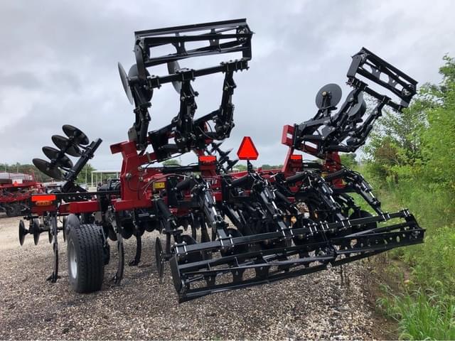 Image of Case IH Ecolo-Tiger 875 equipment image 3