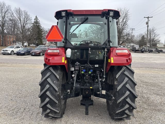 Image of Case IH Farmall 75C equipment image 2