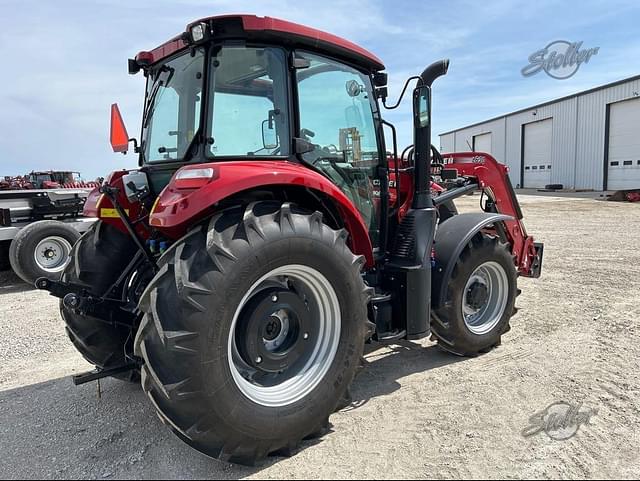Image of Case IH Farmall 100C equipment image 2