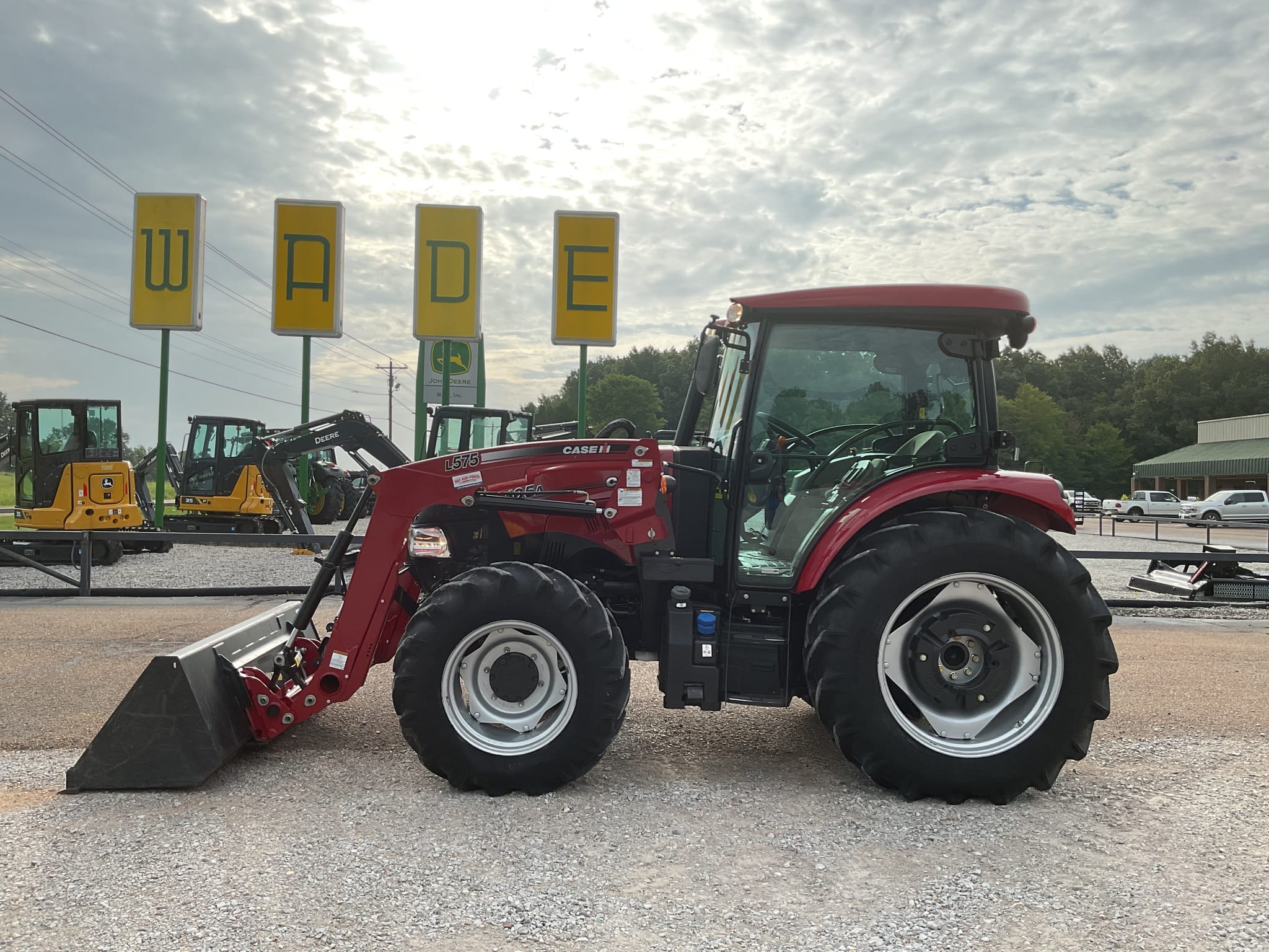 2023 Case IH Farmall 105A Equipment Image0