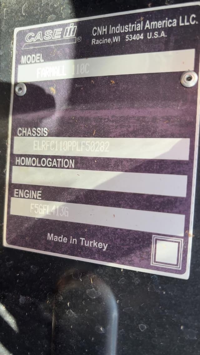 Image of Case IH Farmall 110C equipment image 1