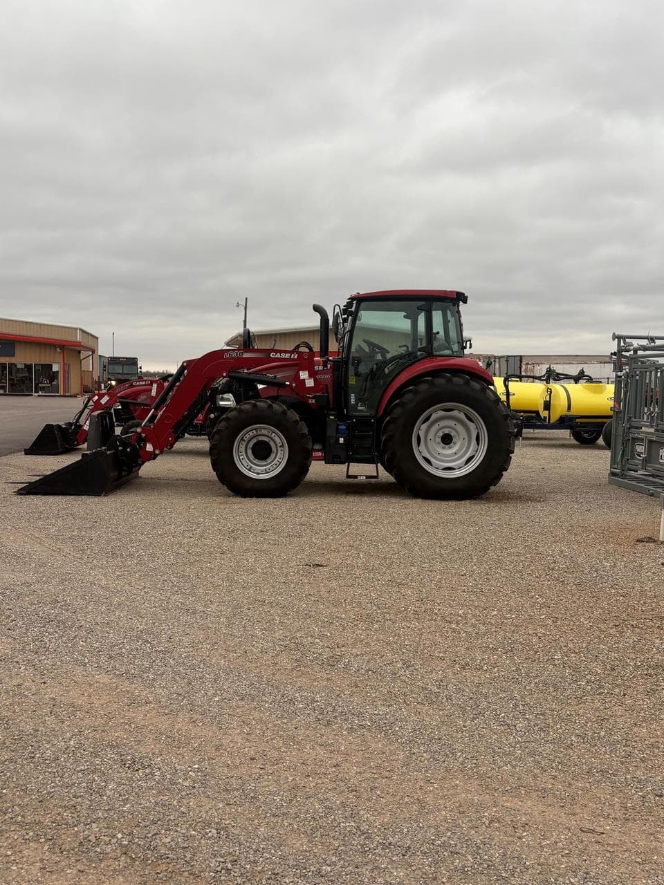 Image of Case IH Farmall 110C Primary image